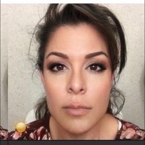 Meet your Posher, Brenda